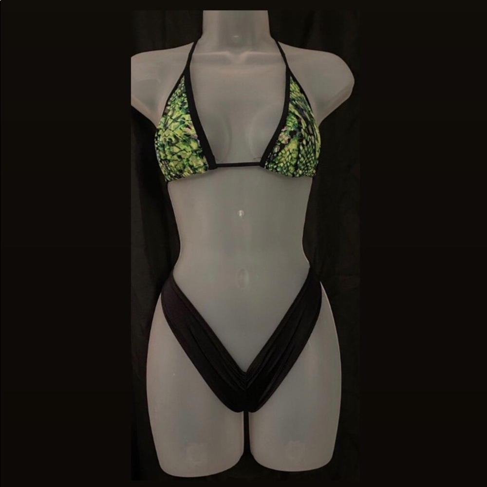 Green Python Snakeprint Black Outline Bikini Top